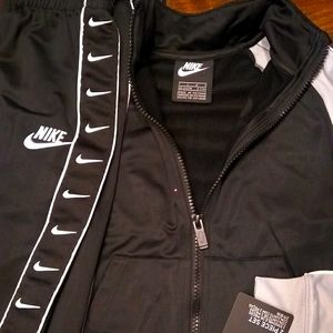 NWT child Nike brand logo jacket and joggers